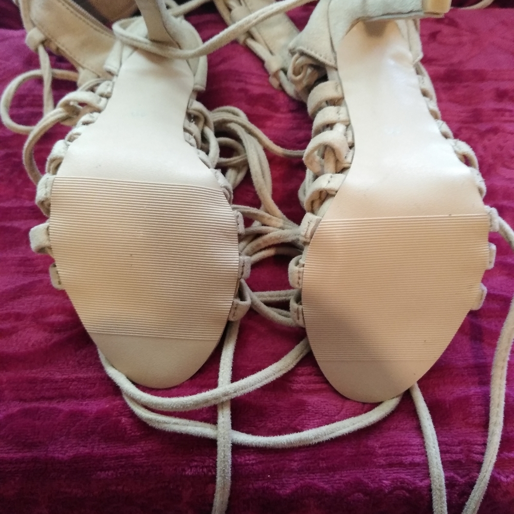 Size 40 Roman high heel sandals - Picture 3 of 12